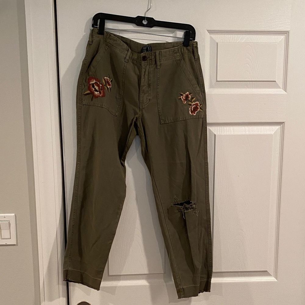 Abercrombie & Fitch Olive Cargo Pants with Floral Detail